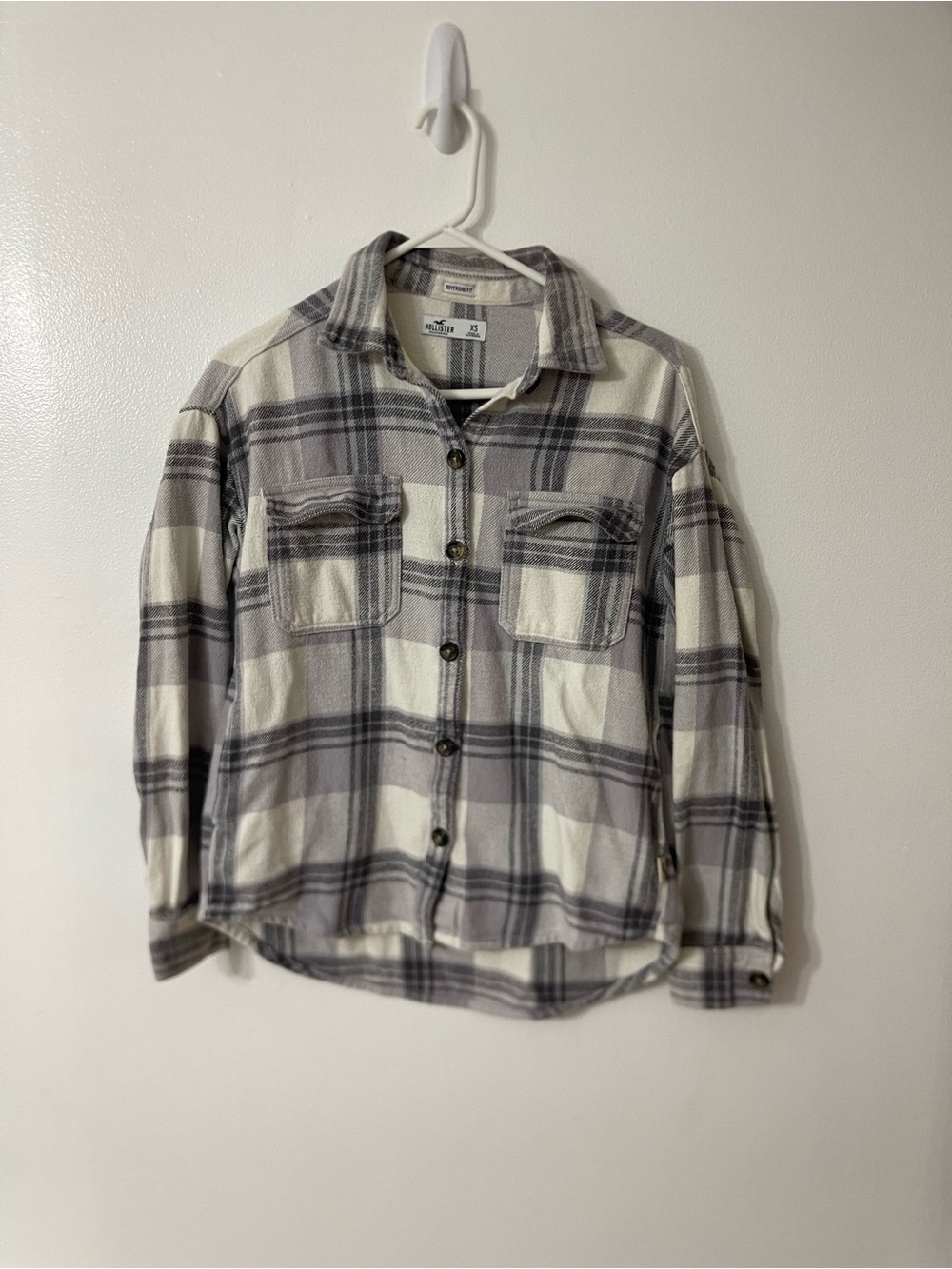Hollister Grey and Cream Plaid Button Front Shirt